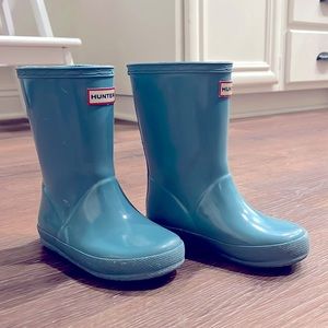 Blue toddler Hunter Wellington boots size 9us and 8uk
